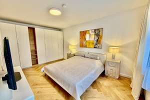 Exklusive  vollmöblierte  2-Zi.-WHG im Herzogpark , Terrasse, Garten, Pool & Sauna – Mauerkircherstraße 179, 81925 Herzogpark, München – Vorschaubild 6