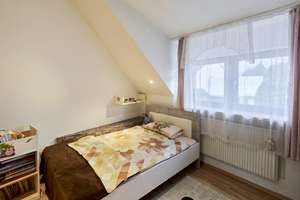 Einfamilienhaus mit sechs Zimmern, Garage, Außenstellplatz und schönem Garten in Esch – Die vollständige Adresse der Immobilie erhältst du vom Anbieter., 50765 Esch/Auweiler, Köln – Vorschaubild 15