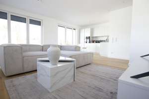 Modern, möblierte Wohnung - Morgen einziehen und helle 108qm + ein großer Balkon genießen