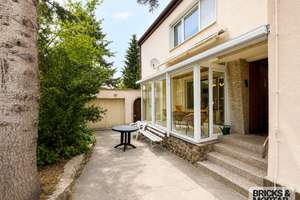Ein Zuhause mit Charakter: Einfamilienhaus mit viel Platz und großem Garten – Die vollständige Adresse der Immobilie erhältst du vom Anbieter., 4288 Liebertwolkwitz, Leipzig – Vorschaubild 2
