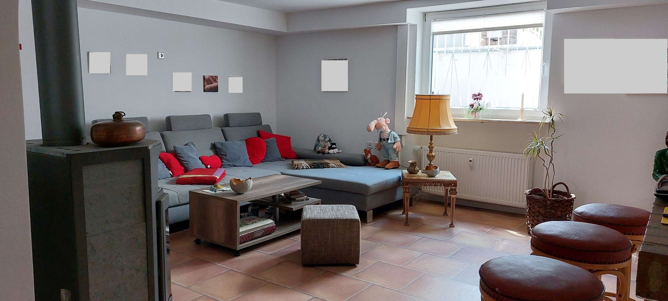 Immobilie in Herzogenaurach - Bungalow mit Wintergarten und Garage im Norden von Herzogenaurach - Bild 0