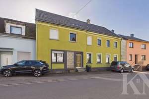 Großzügige Doppelhaushälfte mit ca. 311 m² Wohnfläche und vielseitigem Entwicklungspotenzial – Die vollständige Adresse der Immobilie erhältst du vom Anbieter., 66265 Heusweiler – Vorschaubild 2
