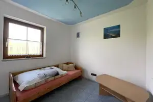 Gelegenheitskauf - Neueres Zweifamilienhaus mit PV-Anlage in Kelheim-Thaldorf - Baujahr 2001 – Kelheim (Kreis) – Vorschaubild 19