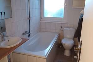 Toplage in 69120 Heidelberg-Neuenheim – Helle 2-Zimmer-Altbauwohnung mit Westbalkon (provisionsfrei) – Die vollständige Adresse der Immobilie erhältst du vom Anbieter., 69120 Neuenheim, Heidelberg – Vorschaubild 5