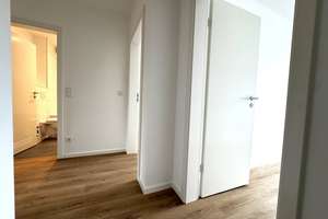 Moderne kernsanierte 2-Zimmer-Wohnung mit Balkon in zentraler Lage von Düsseldorf-Mörsenbroich – Thomas-Mann-Straße 57, 40470 Mörsenbroich, Düsseldorf – Vorschaubild 1