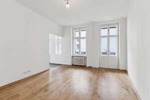 1 Zimmer, ca. 42 m², Balkon - selten so gut geschnitten.