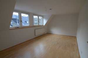 Helle  DG-Wohnung mit Tageslichtbad, Dusche und Wanne in E-Altendorf – Besselstraße 2a, 45143 Essen – Vorschaubild 7