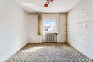 Reihenendhaus in ruhiger Lage – viel Platz, Garten und Potenzial in Ulm-Söflingen – Die vollständige Adresse der Immobilie erhältst du vom Anbieter., 89081 Söflingen, Ulm – Vorschaubild 7