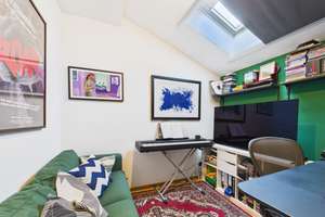 Property thumbnail 6