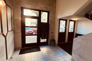 Charmante 3-Zimmer-Wohnung mit Balkon, Wintergarten & Top-Lage in Berlin-Wilmersdorf – Paderborner Straße 6, 10709 Wilmersdorf, Berlin – Vorschaubild 3