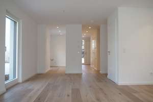 Exklusive 3 ZKB Maisonnette mit Terrasse (Haus in Haus) Nähe Nymphenburger Park – Fasanenstraße 27b, 81247 Obermenzing, München – Vorschaubild 2