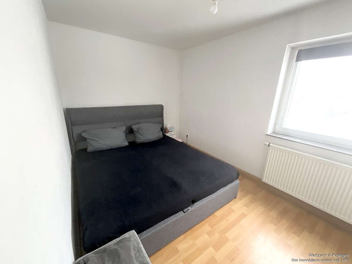 Immobilie in Roth - Glücksgriff für Anlager: 
6-Familienhaus in Roth - Bild 0