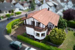 Großzügiges Einfamilienhaus mit Einliegerwohnung, Sauna & großem Grundstück in Langenselbold