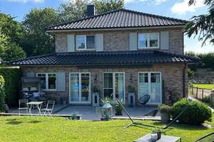 Ein Zuhause für Genießer – Die vollständige Adresse der Immobilie erhältst du vom Anbieter., 23684 Scharbeutz – Vorschaubild 1