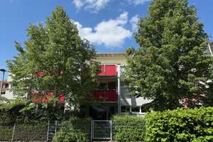 Lichtdurchflutete Penthouse-Wohnung mit großer Süd-Terrasse