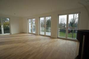 Helle 4 Zimmer Traumwohnung in einer grünen Wohnanlage mit Kaminofen, 2 Balkone, 2 Bädern, EBK – Sauerbruchstraße 13, 14482 Babelsberg Nord, Potsdam – Vorschaubild 11