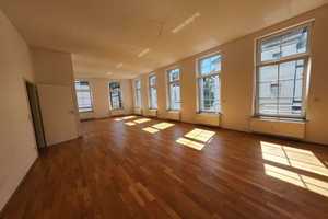 exklusive 3-Zimmer-Wohnung in Krefeld - modernes Wohnen auf 117 m² – Stephanstr. 75a, 47798 Krefeld – Vorschaubild 1