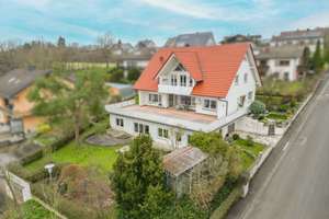 Erstbezug nach Kernsanierung - 3 Zimmerwohnung mit EBK – Sonnenstraße 21, 97834 Birkenfeld – Vorschaubild 1