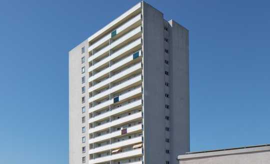 Sanierungsprojekt mit Perspektive: 3-Zimmer-Wohnung zentral gelegen