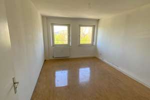 Geräumige 3 Zimmerwohnung über den Dächern Nürnbergs – Speyerer Str. 2, 90443 Gibitzenhof, Nürnberg – Vorschaubild 3