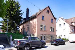 Historisches Wohnhaus mit 9 Zimmern und Garten auf 452m² Grundstück in zentraler Lage von Böckingen – Die vollständige Adresse der Immobilie erhältst du vom Anbieter., 74080 Böckingen, Heilbronn – Vorschaubild 2