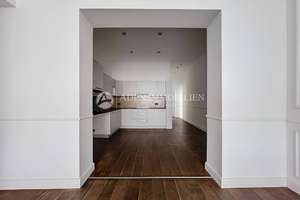 Eleganz trifft Moderne – 3-Zimmer-Altbau mit Loggia frisch saniert. – Detmolder Str. 66, 10715 Wilmersdorf, Berlin – Vorschaubild 13
