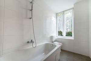 ⭐ Frisch renovierter Altbau-Charme in Berlin Tegel: Helle 3-Zi-Whg mit Stuck, neuem Bad & Garten – Die vollständige Adresse der Immobilie erhältst du vom Anbieter., 13403 Reinickendorf (Ortsteil), Berlin – Vorschaubild 13