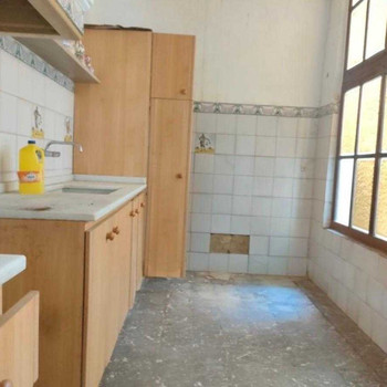Zu renovierende Wohnung in ruhiger Gegend von Catarroja