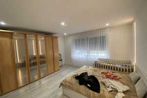 Erstbezug nach Sanierung: exklusives und großes 7-Zimmer-Haus in Schwandorf
TEL 015255889134 – Prissath 20, 92421 Schwandorf (Kreis) – Vorschaubild 7