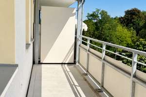 Helle 3-Raum-Wohnung mit großem Sonnenbalkon und neuem Badezimmer – Lortzingstr 23, 9119 Kapellenberg, Chemnitz – Vorschaubild 4