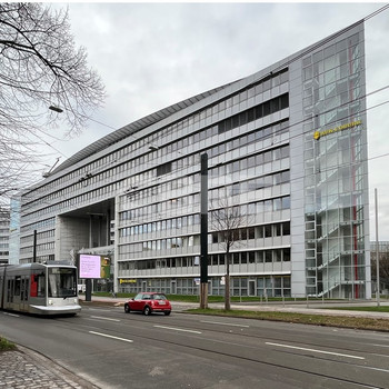 Global Gate II / effiziente Büroflächen im Bürohausklassiker