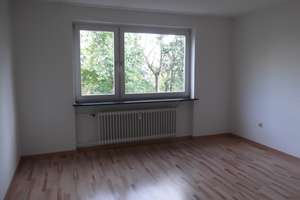 Tannenwäldchen: Zentral gelegene Wohnung mit Südbalkon, mit Panoramablick über Kassel – Die vollständige Adresse der Immobilie erhältst du vom Anbieter., 34119 West, Kassel – Vorschaubild 1