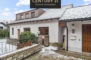 -Reserviert- Sofort bezugsfertig! Modernisiertes Zweifamilienhaus mit Dachterrasse und großem Garten – Die vollständige Adresse der Immobilie erhältst du vom Anbieter., 94036 Neustift, Passau – Vorschaubild 1
