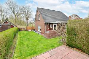Landluft inklusive: Zwei modernisierte und eigenständige Häuser in ruhiger Feldrandlage von Fedderwa – Die vollständige Adresse der Immobilie erhältst du vom Anbieter., 26388 Fedderwarden, Wilhelmshaven – Vorschaubild 31