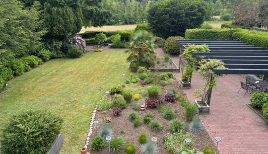 Bild von *NEU* Eine der schönsten Villen im Vordertaunus in Traumlage von Oberursel!