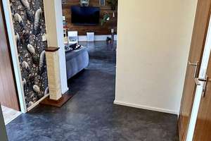 Familienfreundlich & saniert: 3 Zimmer, 102 m² mit 2 Bädern und 2 Balkonen in Köln-Westhoven – 51149 Westhoven, Köln – Vorschaubild 3