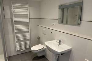 9 Zi-Haus mit EBK in Bad Neuenahr-Ahrweiler möbliert – Josefstraße 1, 53474 Bad Neuenahr-Ahrweiler – Vorschaubild 4
