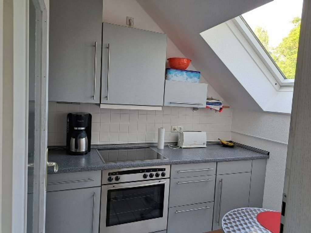 Immobilie in Garching bei München - 2-Zimmer Dachgeschosswohnung mit Südwestbalkon in Garching bei München - Bild 4