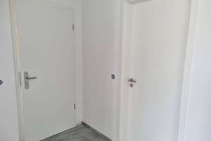 Kleine schöne Singlewohnung mit großer Dachterrasse u. Garage zu verkaufen. – Bahnhofstr. 133, 4158 Wiederitzsch, Leipzig – Vorschaubild 9