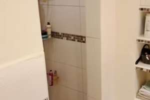 Maximal für 6 Monate - Exklusive 2-Zimmer-Wohnung voll möbliert in Köln Mauenheim, Wohnen auf Zeit – Giselherstraße 14, 50739 Mauenheim, Köln – Vorschaubild 2