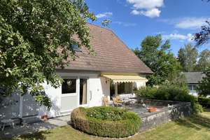 Zuhause mit viel Platz in Villingen-Schwenningen – Die vollständige Adresse der Immobilie erhältst du vom Anbieter., 78050 Villingen, Villingen-Schwenningen – Vorschaubild 3