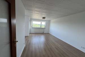 „Wohnen in begehrter Lage von Degerloch – 2,5 Zimmer mit Südbalkon, Aufzug  Tiefgarage“ – Die vollständige Adresse der Immobilie erhältst du vom Anbieter., 70597 Hoffeld, Stuttgart – Vorschaubild 7