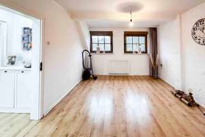 Exklusive DHH in Essen - Stilvoll modernisiert mit Kaminofen, Sauna und Gartenidylle – Die vollständige Adresse der Immobilie erhältst du vom Anbieter., 45277 Überruhr-Hinsel, Essen – Vorschaubild 15
