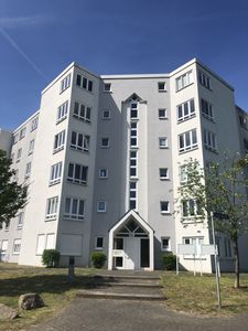 Lieber kaufen als mieten: freie 2-Zimmer-Wohnung - barrierefrei und mit Fahrstuhl