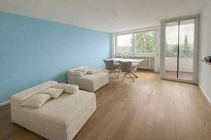 Schicke Zwei-Zimmer-Wohnung – Die vollständige Adresse der Immobilie erhältst du vom Anbieter., 40627 Unterbach, Düsseldorf – Vorschaubild 2