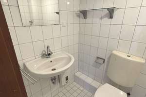 Helle 1 Zimmerwohnung | 24 m² | im schönen Duisburg-Ruhrort – Landwehrstraße 17, 47119 Ruhrort, Duisburg – Vorschaubild 5
