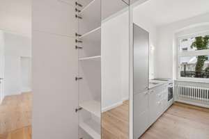 Umfassend sanierter Altbau mit Einbauküche, sofort einzugsbereit! – Die vollständige Adresse der Immobilie erhältst du vom Anbieter., 12045 Neukölln (Ortsteil), Berlin – Vorschaubild 3