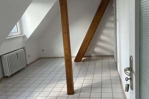 Schöne helle 3-Zimmer Dachgeschosswohnung in Düsseldorf-Hamm mit Balkon – Aderkirchweg 67, 40221 Hamm, Düsseldorf – Vorschaubild 13
