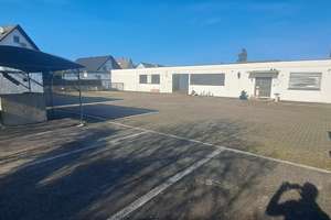 ## Schöner Bungalow in ruhiger Lage # Terrasse & Garten # Lagerhalle & Hof # 6 Garagen # 8 PKW-ST ## – Die vollständige Adresse der Immobilie erhältst du vom Anbieter., 76437 Rastatt – Vorschaubild 11