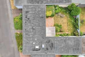 Gut aufgeteilter Bungalow in Köln-Stammheim – Wohnen in unmittelbarer Rheinlage – Die vollständige Adresse der Immobilie erhältst du vom Anbieter., 51061 Stammheim, Köln – Vorschaubild 21